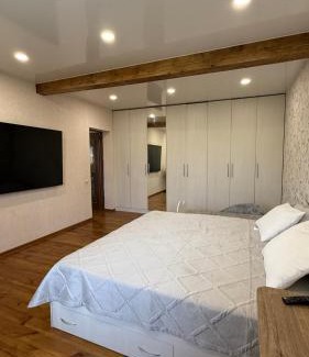 Oskemen House | Wood house ukg