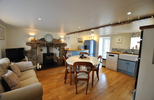 Pittenweem Cottage | Wood's Neuk-stunning character cottage, East Neuk