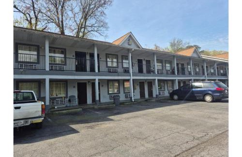 Rome Hotel | Woodberry Inn & Suites By OYO Rome