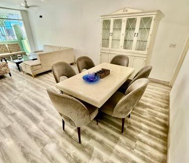Nehru Place Apartment | Woodbridge GK 1