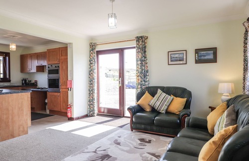 Hallin Cottage | Woodburn Cottage