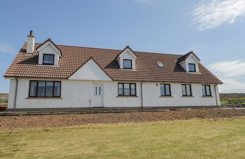 Hallin Cottage | Woodburn Cottage