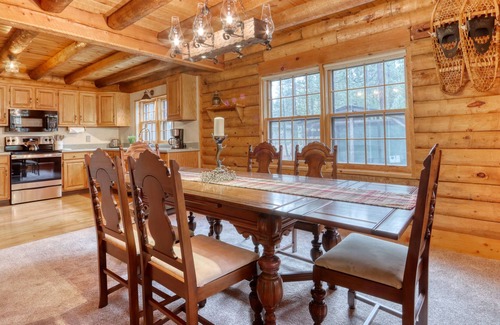 La Pine Cabin | Wooded family-friendly home near trails w/WiFi, 2 decks, hot tub, washer/dryer