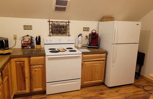 Sandpoint Apartment | Wooded, peaceful setting 15 minutes from the Lake!