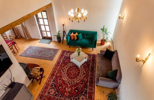 Zabala House | Wooden Barn