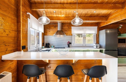 Caravaca de la Cruz House | Wooden Cabin Cortijo la Jimena 2 (with private pool)