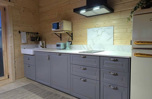 Barreiros Cabin | WOODEN CABIN NEAR THE BEACH