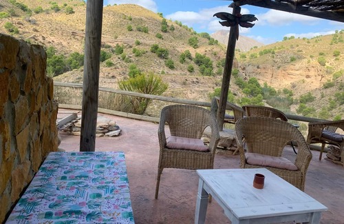 El Partidor Cottage | Wooden cabin with isothermal cave next to the chicamo river
