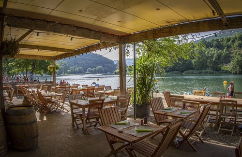 Saint-Rome-de-Tarn Ski Chalet | Wooden chalet on the banks of the Tarn, quiet, natural and family-friendly