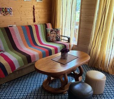 Vedzebi Apartment | Wooden Cottage Near Tianeti