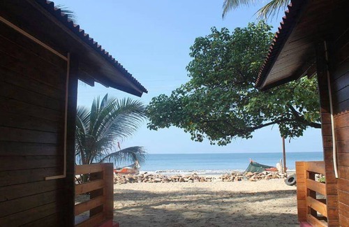 Devbag Cottage | Wooden cottages on the beach