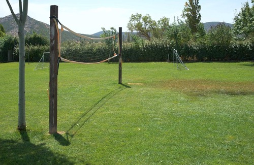 Villanueva de la Fuente Cottage | Wooden cottage for up to 12 people with pool