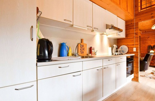 Langstraat House | Wooden Holiday Home in Meijel with Private Garden