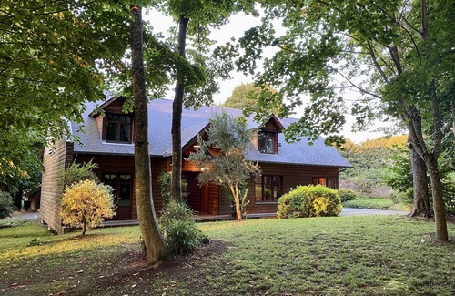 Le Val-Saint-Pere House | Wooden house overlooking Mont Saint Michel
