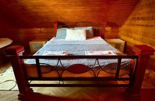 Golubovci House | Wooden House - Imanje Terzic