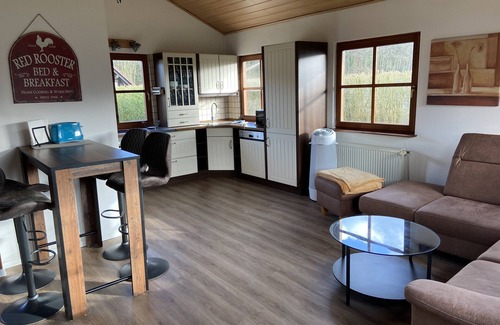 Birgelen House | Wooden house on Meinweg with large garden