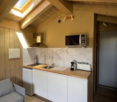 Osseja Apartment | Wooden Lodge