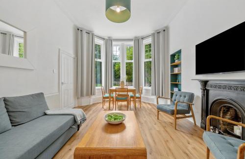 Shawlands Apartment | Woodford Street