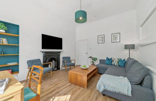 Shawlands Apartment | Woodford Street