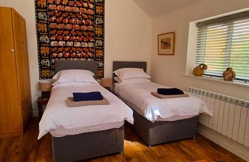 Wickhamford House | Woodford Suite