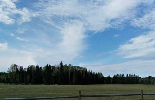 Prince George Cottage | Woodhouse Cottages and Ranch - Corral Cottage