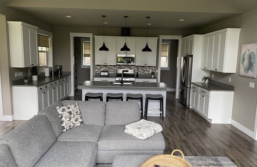 Maltby House | Woodinville Wine Country New Custom Home - Seasonal Pricing - Casa Bambino