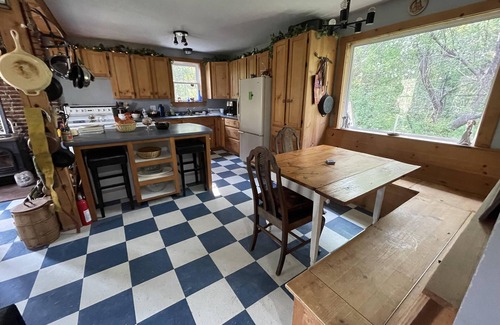 Keswick Ridge RV Rental | Woodland Bell Tent, Glamping near Fredericton, NB!