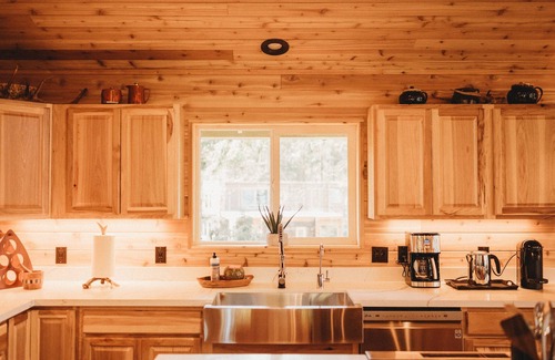 Port Angeles Cabin | Woodland Bluff