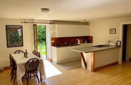 Leven House | Woodland Cottage Charleton Estate