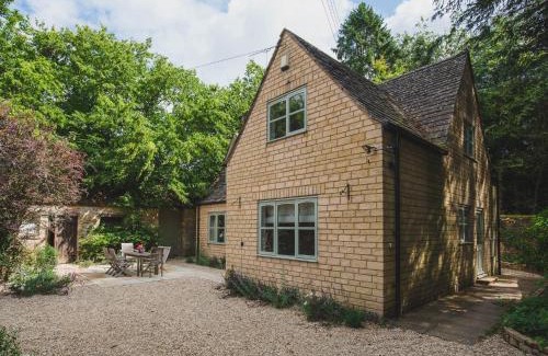 Temple Guiting House | Woodland Cottage