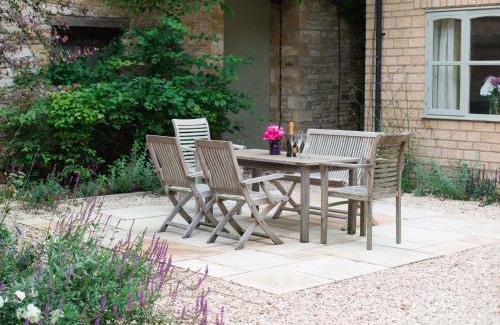 Temple Guiting House | Woodland Cottage