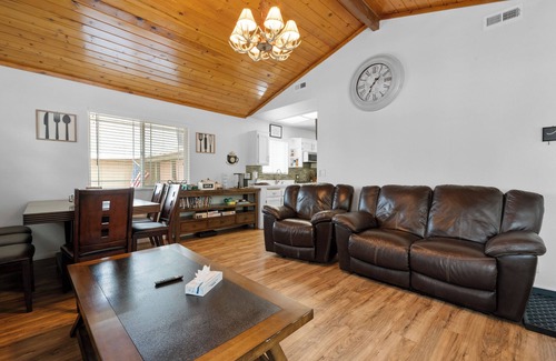 Woodlands Cabin | Woodland Escape