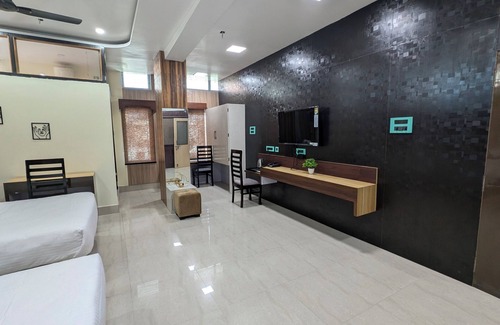 Jorhat Bed & Breakfast | Woodland Guest House