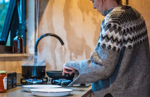 St George Cabin | Woodland Hideaway on a Working Farm Near Snowdonia