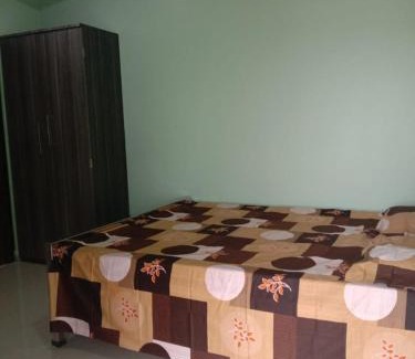 Guwahati House | Woodland Lodge and Restaurant