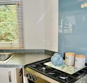 Weybourne House | Woodland lodge on Kelling Heath Park North Norfolk - Crabpot Cottages Sheringham