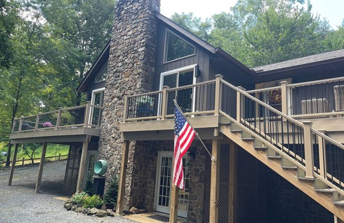 Spring Gap House | Woodland Oasis - Quick access to the Potomac River and the C&O Canal Tow Path!