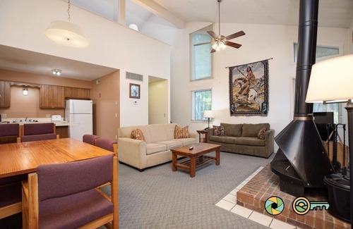 Basye House | Woodland Retreat (#97A) | Quiet area | Minutes to Bryce Resort!