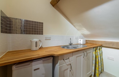 Woodbridge House | Woodland Retreat Lodge, Brundish