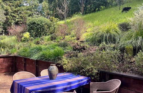 West End House | Woodland Sanctuary Walking Distance to towns of San Anselmo and San Rafael