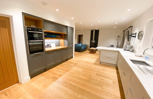 Treator House | WOODLANDS CLOSE, pet friendly, luxury holiday cottage in Padstow
