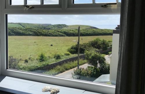 Southerndown House | Woodlands Coastal Apartment