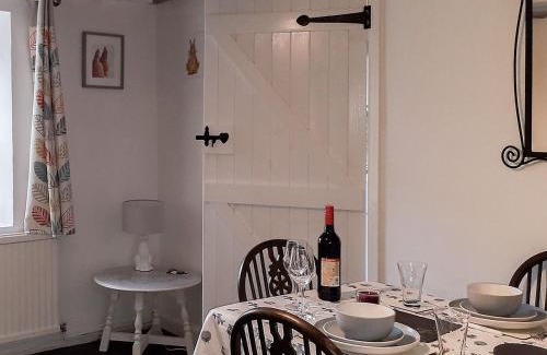 Haverfordwest House | Woodlands Cottage