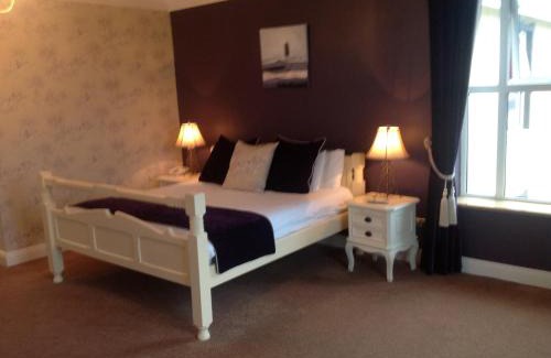 Waterford Hotel | Woodlands Hotel & Leisure Centre