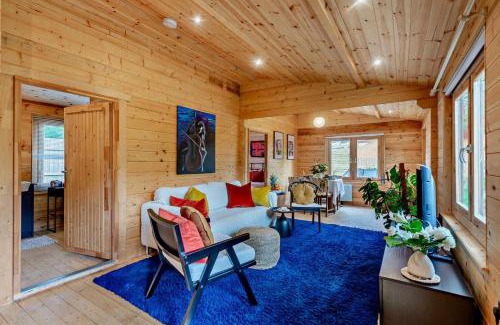 Orston House | Woodlands Lavender Lake House