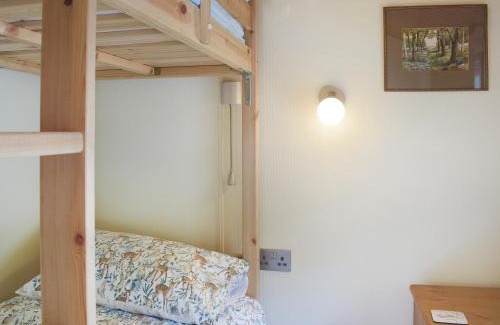 Girvan House | Woodlands Lodge