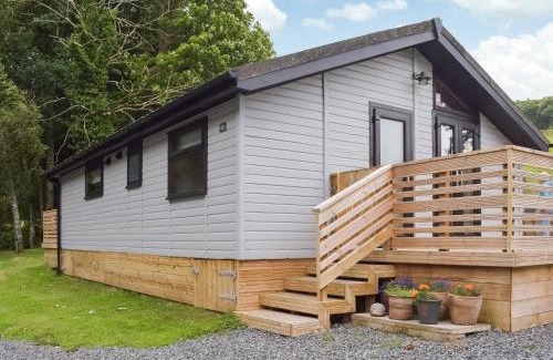 Girvan House | Woodlands Lodge
