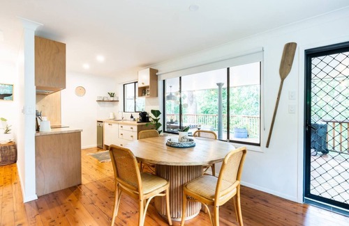 Avoca Beach House | Woodlands Seaside Coastal Calm in Avoca Beach