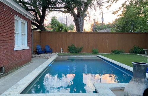 Woodlawn Lake House | Woodlawn Avenue Beauty