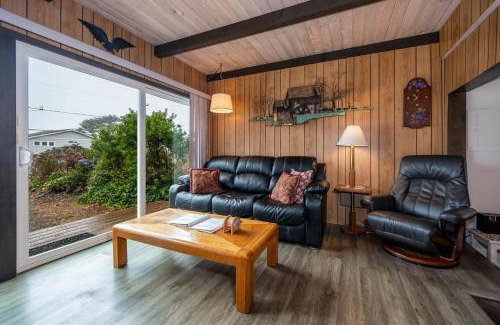 Gleneden Beach House | Woodley Beach House